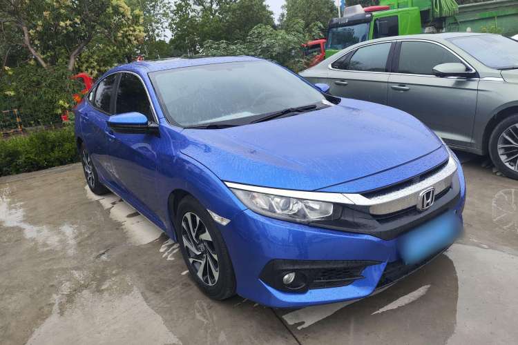 Used Honda Civic 2016 220TURBO CVT Luxury Edition
