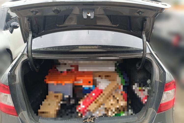 Used Skoda Rapid 2013 1.6L Manual Enjoyment Model