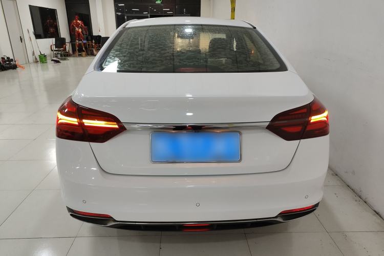 Used Geely Auto Emgrand 2019 Leading Edition 1.5L Manual Luxury Model China VI Standard
