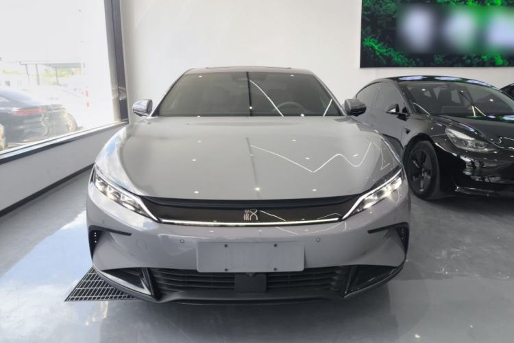 Used BYD Han 2024 EV Glory Edition 605KM Front-Wheel-Drive Premium Model
