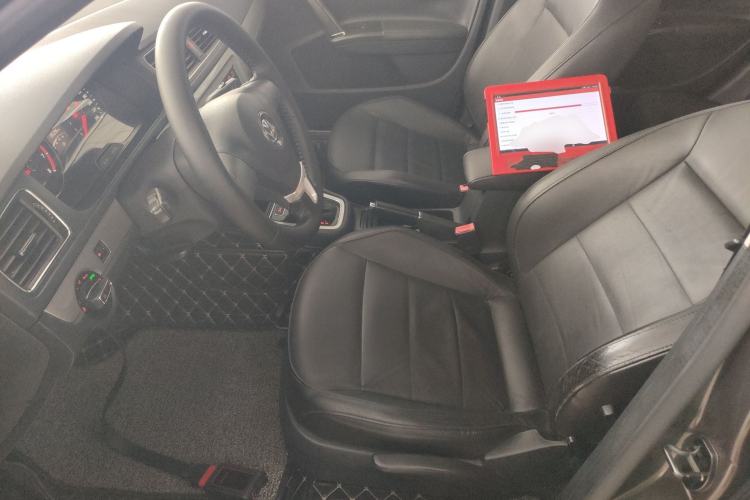 Used Volkswagen Gran Lavida 2013 1.4 TSI Automatic Comfort Model