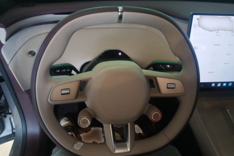 Used  YU7 2025 Ultra-Long Range Rear-Wheel Drive Version
