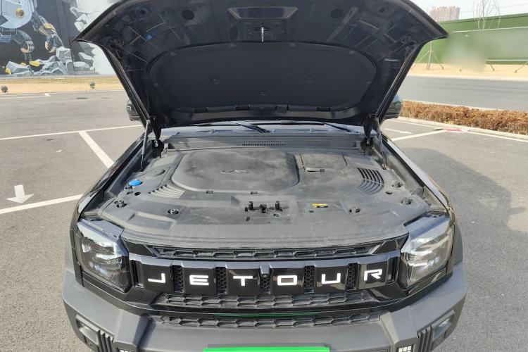 Used JETOUR Traveler 2023 2.0T All-Wheel Drive CrossPRO+
