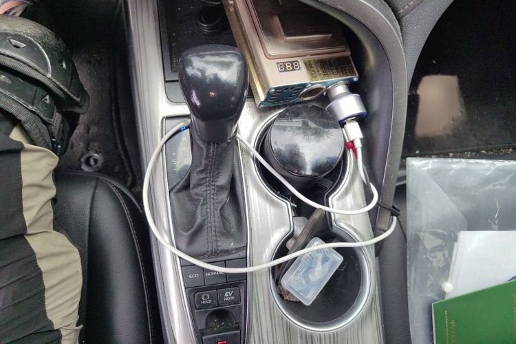 Used Toyota Camry 2019 Dual-Engine 2.5 HG Luxury Edition China VI Standard
