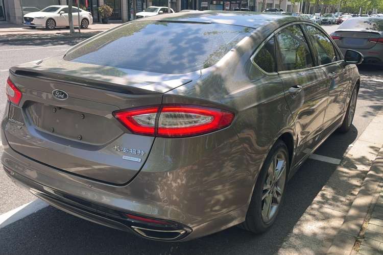 Used Ford Mondeo 2013 2.0L GTDi240 Luxury Sport Model
