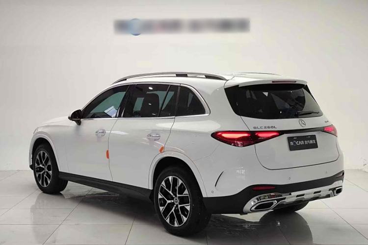 Used Mercedes-Benz GLC 2023 Facelift GLC 260 L 4MATIC Luxury Version 5 Seats