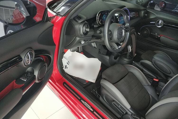 Used  MINI 2022 2.0T COOPER S Racing Driver
