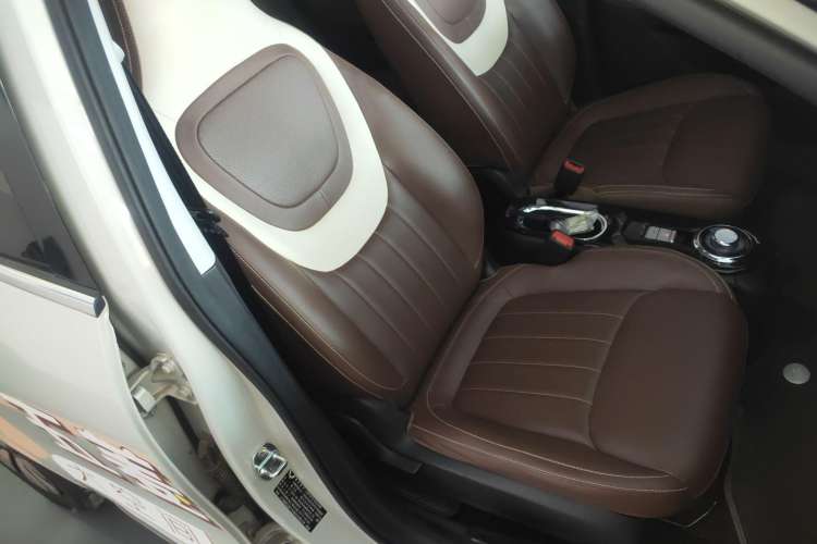 Used Wuling Bingo 2023 333 km Lingxi Connected Version
