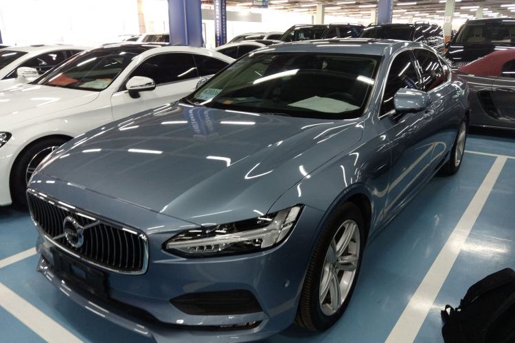 Used Volvo S90 2018 T4 Zhiyuan Edition