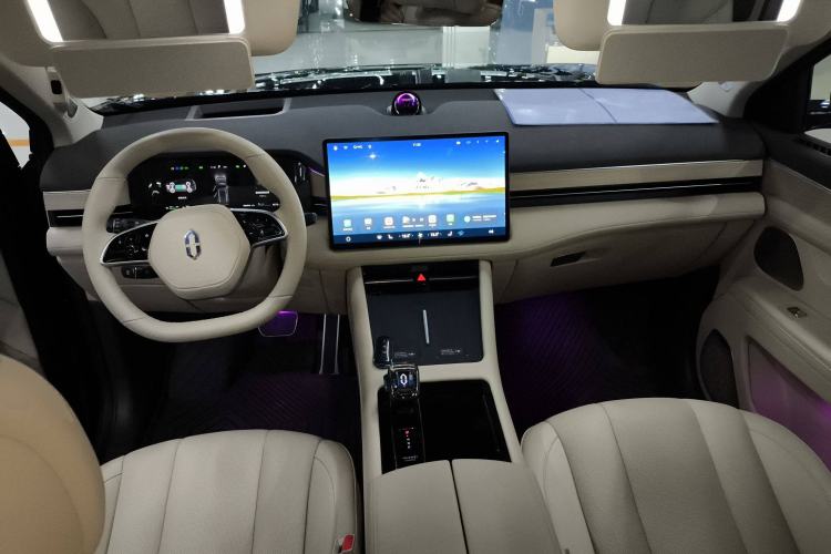 Used Hima AITO M7 2024 1.5T Intelligent Driving 4WD Pro Edition 5 Seats
