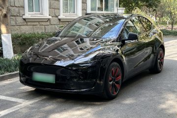 Used Tesla Model Y 2021 Long-Range All-Wheel-Drive Version