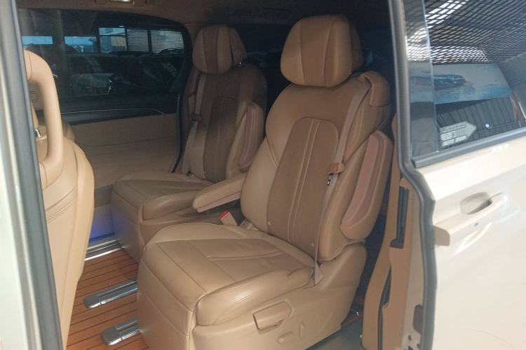 Used Buick GL8 2020 ES Land Cruiser 653T Luxury Edition
