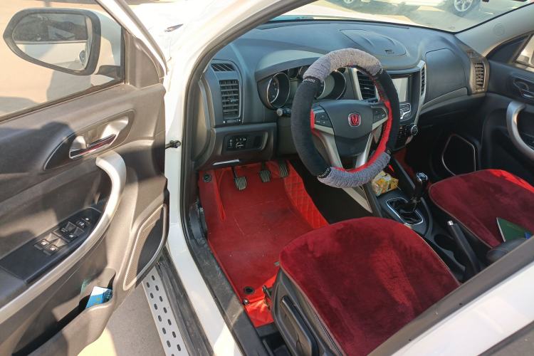 Used Changan CS35 2014 1.6L Manual Luxury Model China IV Standard
