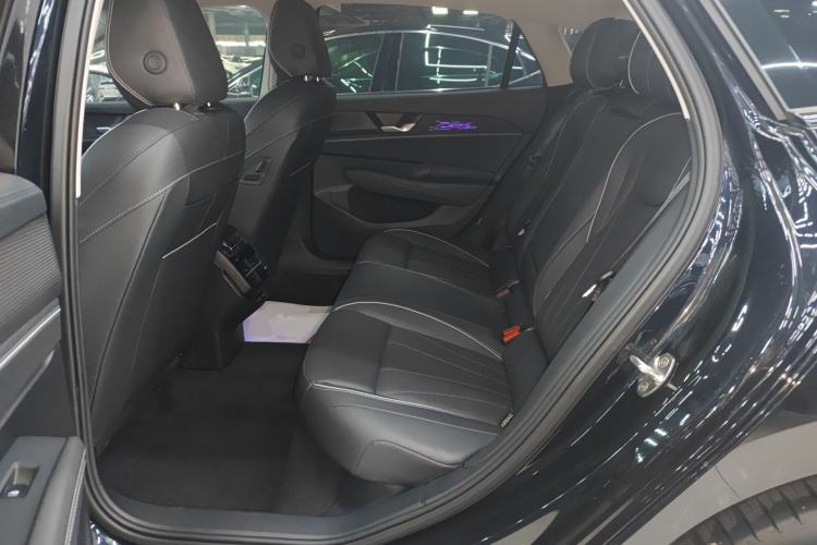 Used Volkswagen Passat 2025 Pro 380TSI Starry Dragon Edition
