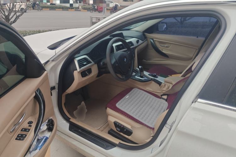 TDK.VehicleDetails.img