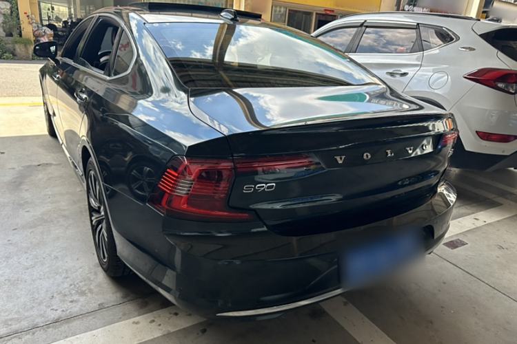 Used Volvo S90 2021 B5 Zhiyuan Luxury Edition
