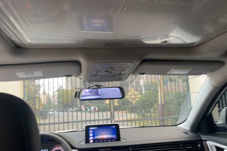 Used FORTHING Joyear X5 2017 1.6L CVT Luxury Model
