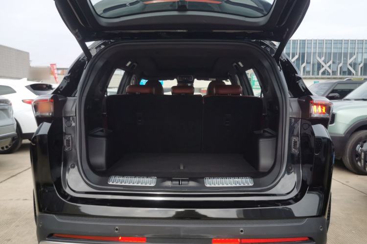 Used JETOUR X70 PLUS 2025 1.5T Flagship Edition 5 Seats
