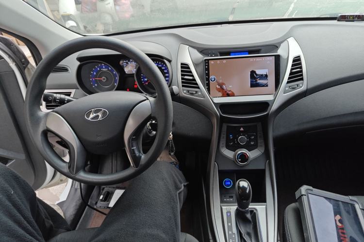 Used Hyundai Elantra 2012 1.6L Automatic Fashion Edition
