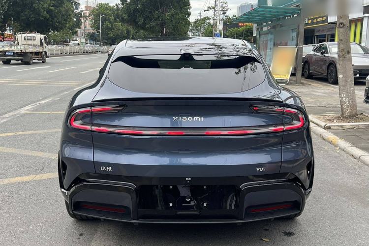 Used  YU7 2025 Ultra-Long Range High-Performance All-Wheel-Drive Max Edition
