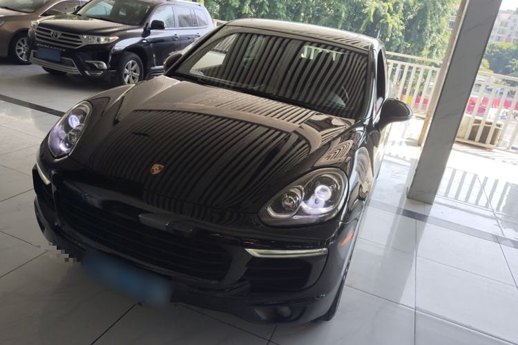 Used Porsche Cayenne 2015 3.6L automatic transmission U.S. specification
