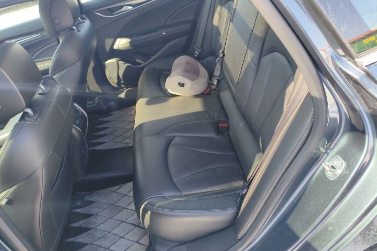 Used Buick LaCrosse 2019 28T Luxury Model