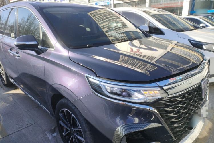 Used Roewe iMAX8 2022 400TGI Flagship Edition
