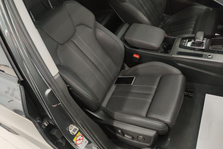 Used Audi Q5L 2021 40 TFSI Luxury Dynamic Edition
