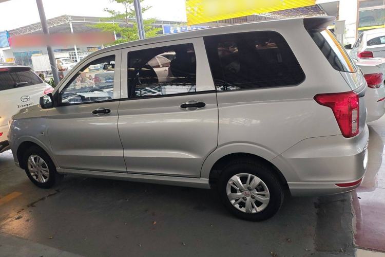 Used Wuling Hongguang 2019 1.5L S Basic Version China VI Standard LAR
