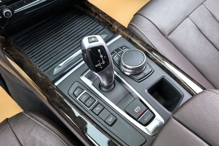 Used BMW X5 2017 xDrive28i
