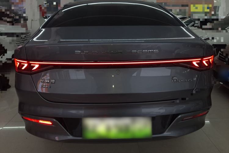 Used BYD Qin PLUS 2024 HONOR Edition DM-i 55KM Leading Model
