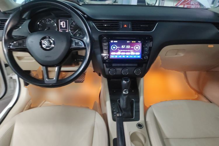 Used Skoda Octavia 2017 1.6L Automatic Smart Drive Edition
