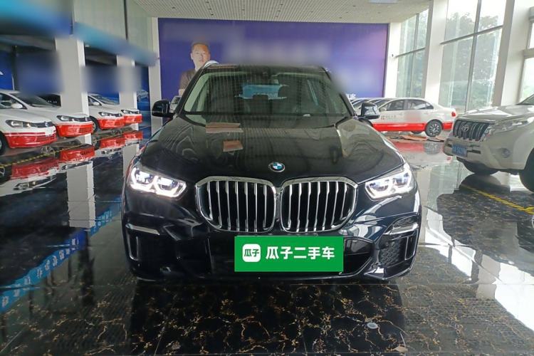 Used BMW X5 2022 Restyled xDrive 30Li Luxury Version M Sport Package
