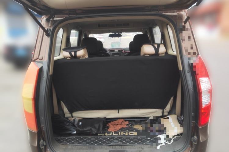 Used Wuling Hongguang 2015 1.5L S Base Model China IV
