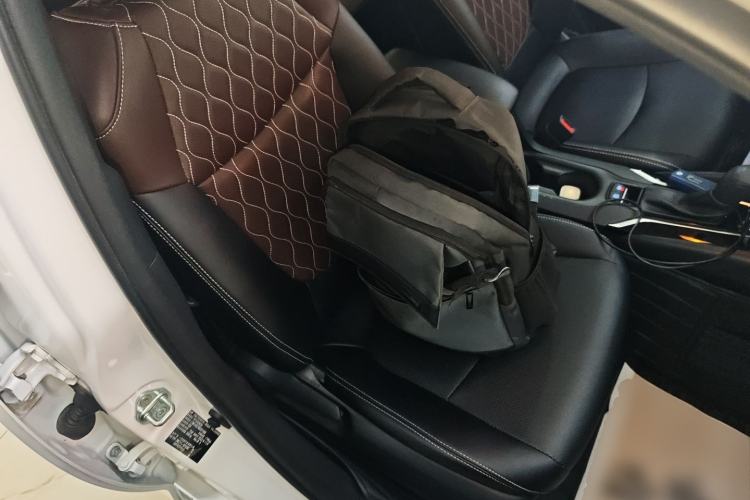 Used Toyota Corolla 2021 Dual-Motor 1.8L E-CVT Elite Edition
