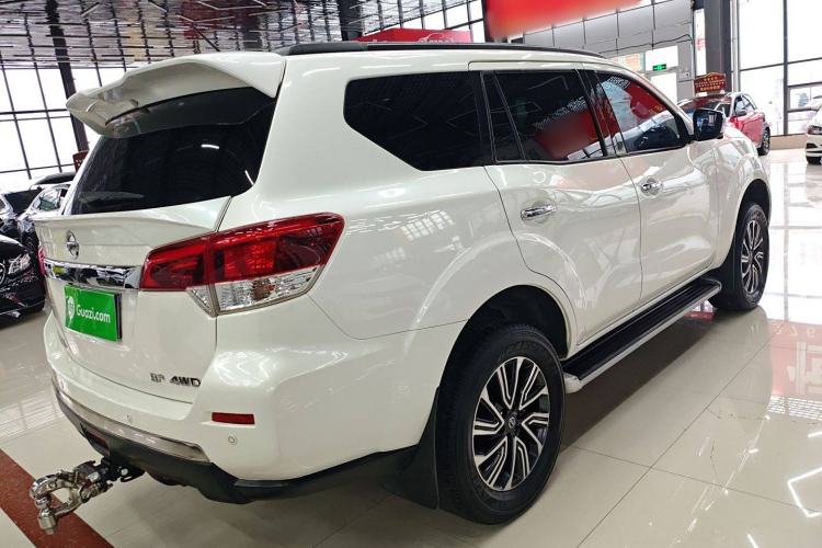 Used Nissan Terra 2018 2.5L Automatic 4x4 Flagship Edition
