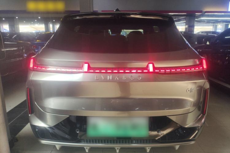 Used Lynk & Co 08 EM-P 2023 220km All-Wheel-Drive Performance Halo
