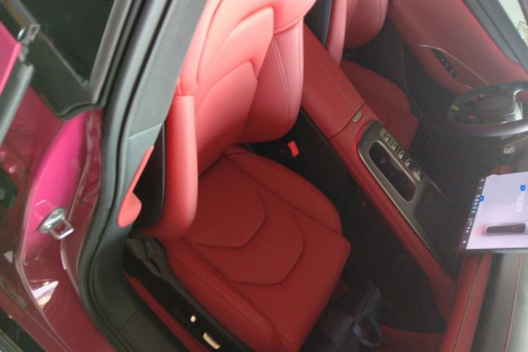 Used  SU7 2024 Four-Wheel Drive Ultra-Long Range Advanced Intelligent Driving Max Edition