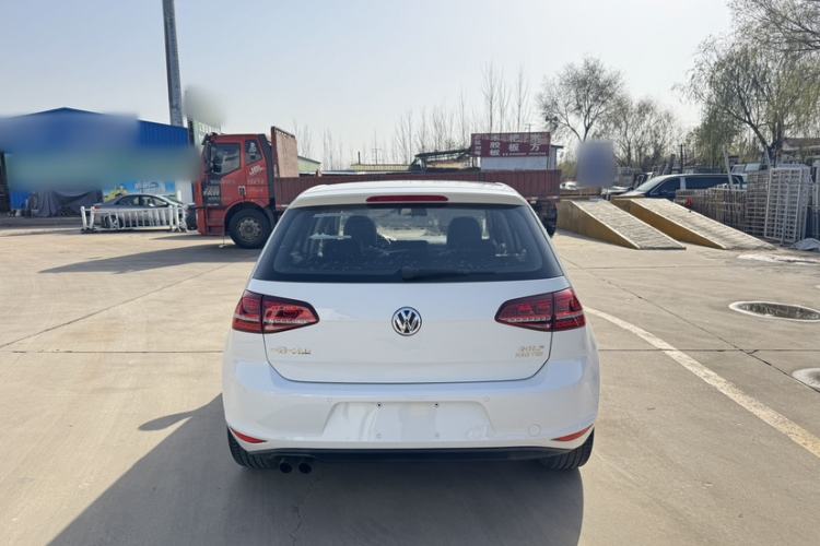 Used Volkswagen Golf 2017 230TSI Automatic Comfort Edition – Celebrating Milestone of One Million Units
