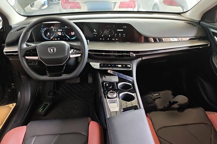 Used Changan Eado 2023 Changan Edition PLUS Blue Whale NE 1.4T GDI DCT Prestige Version
