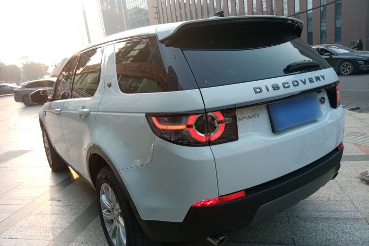 Used Land Rover Discovery Sport 2019 240 PS SE Version China VI Standard