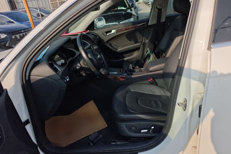 Used Audi A4L 2013 35 TFSI Automatic Comfort Model
