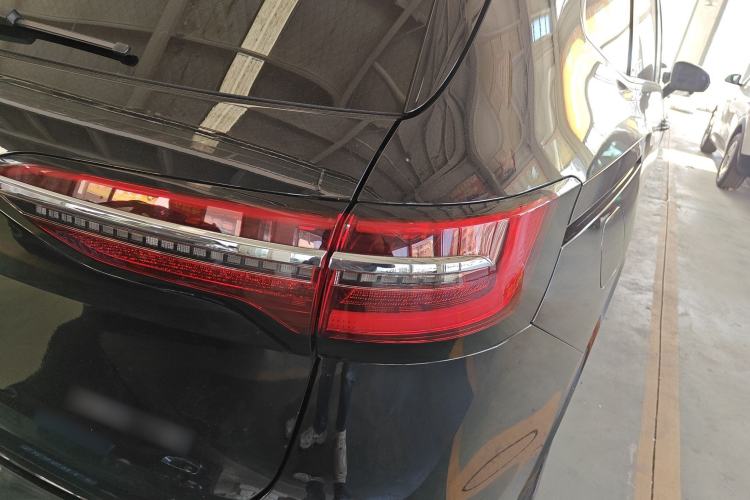 Used Volkswagen Viloran 2020 380TSI Prestige Edition
