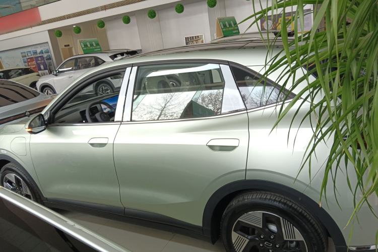 Used Bestune Yueyi 03 2025 565km Premium Edition