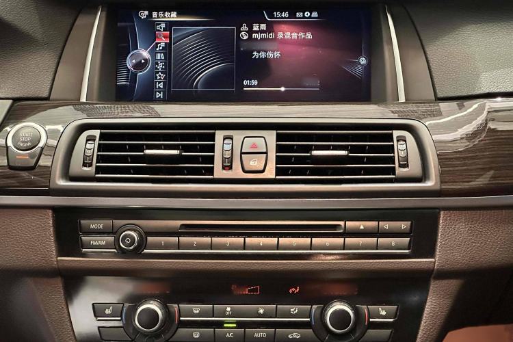 Used BMW 5 Series 2014 525Li Luxury Design Package
