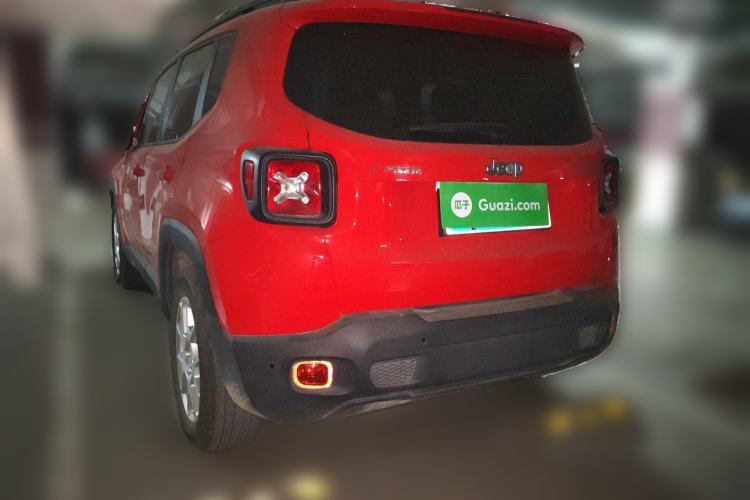 Used  Renegade 2019 220T Automatic Leading Edition