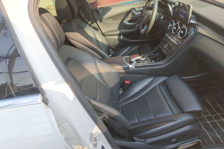 Used Mercedes-Benz C-Class 2015 C 200 L Sport Edition
