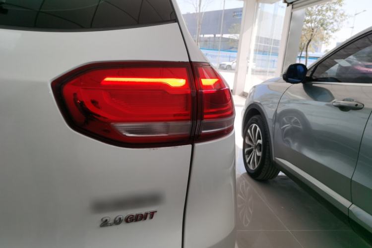 Used Haval H6 2018 Red-Label 2.0T Automatic Luxury Model
