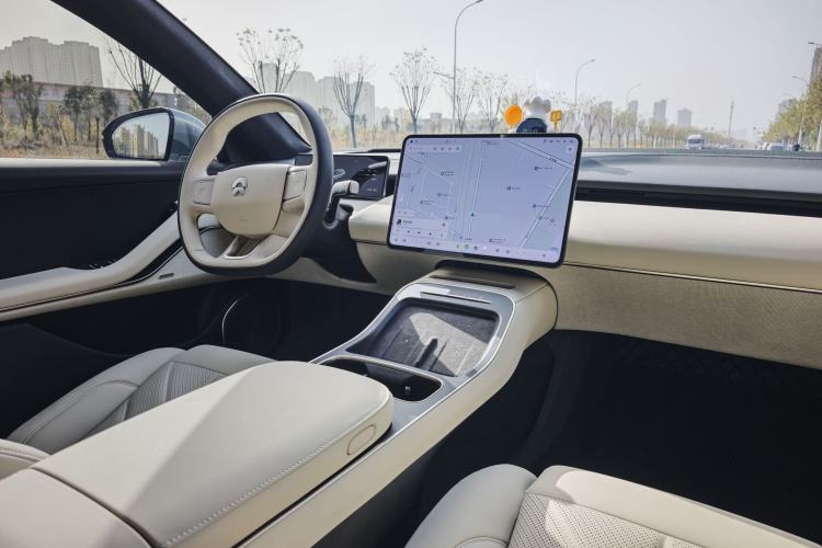 Used Nio ET5T 2025 75 kWh Touring
