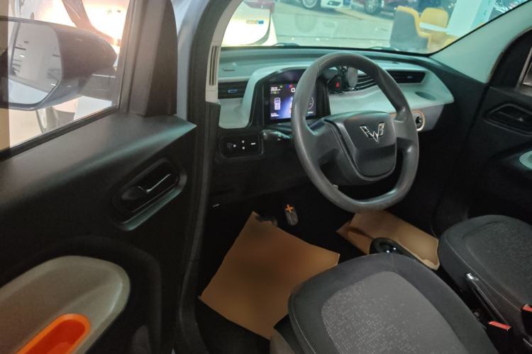 Used Wuling Hongguang MINIEV 2021 Macaron Fashion Model Lithium Iron Phosphate